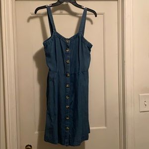 Light Denim Pocket Dress!